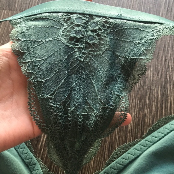 SOLD NWOT aerie Floral Lace Racer Back Bralette - Picture 3 of 10